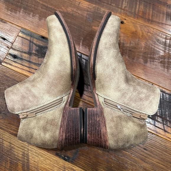 Roper Sofia Snip Toe Zippered Cowboy Booties Womens Brown Casual Boots Size 7 - Picture 3 of 10